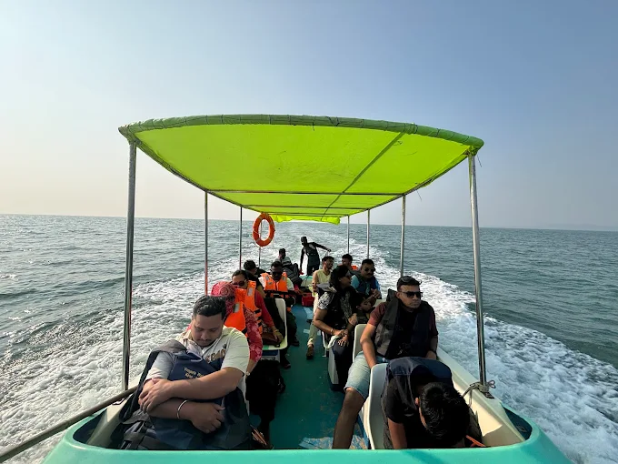Transparent Kayaking in Vengurla
