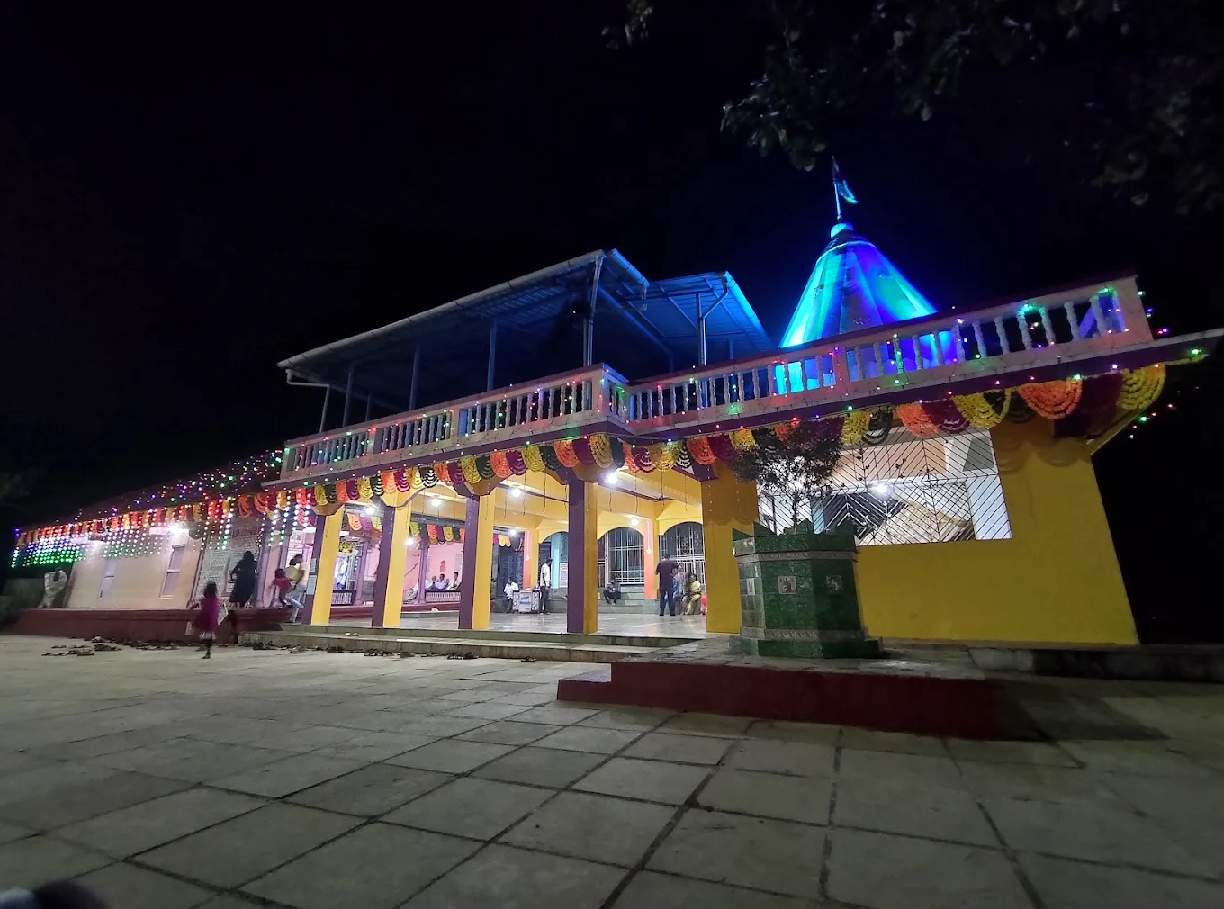 Somjai Devi Temple photo 2
