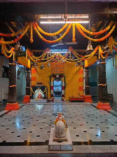 Swayambhu Jivneshwar Mandir photo 2