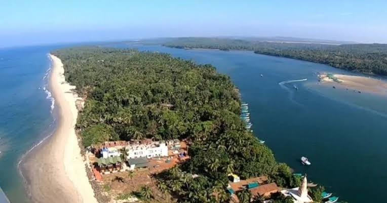 Tarkarli Beach