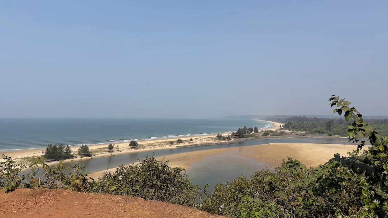 Yashwantgad Fort (Redi Fort) photo 3