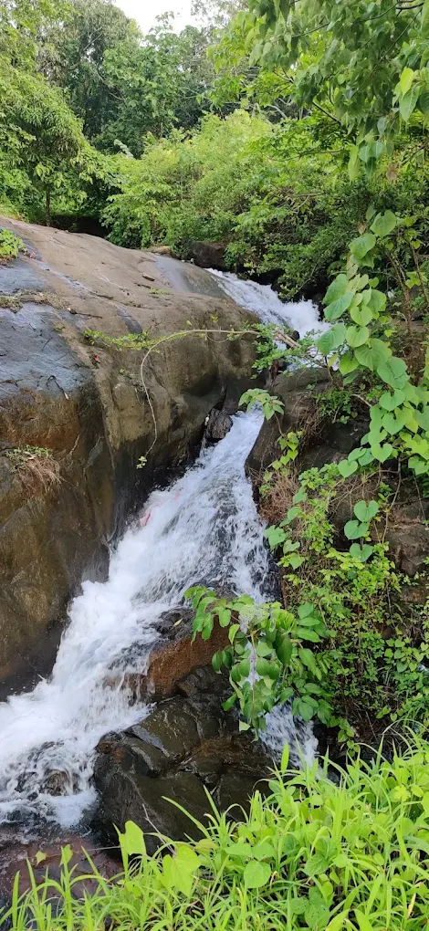 Asud Waterfall photo 3