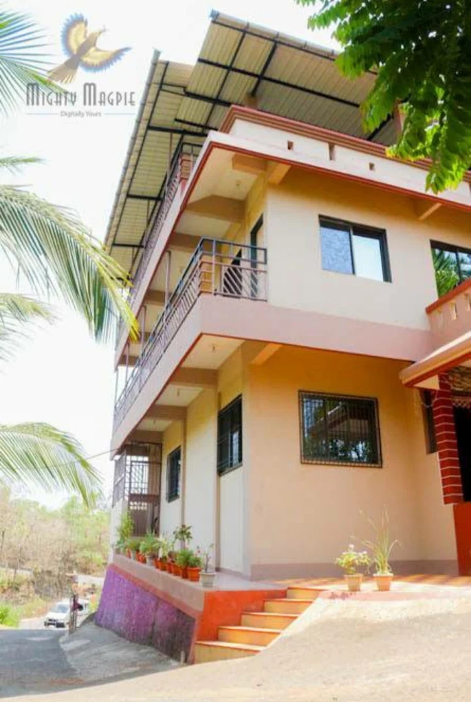 Chaitanya Niwas