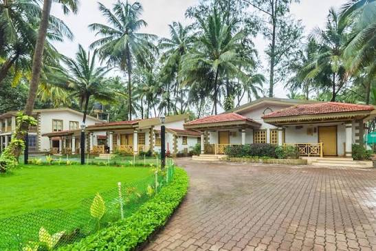 Golden Swan Beach Resort