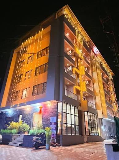 Hotel Aaradhya Crown