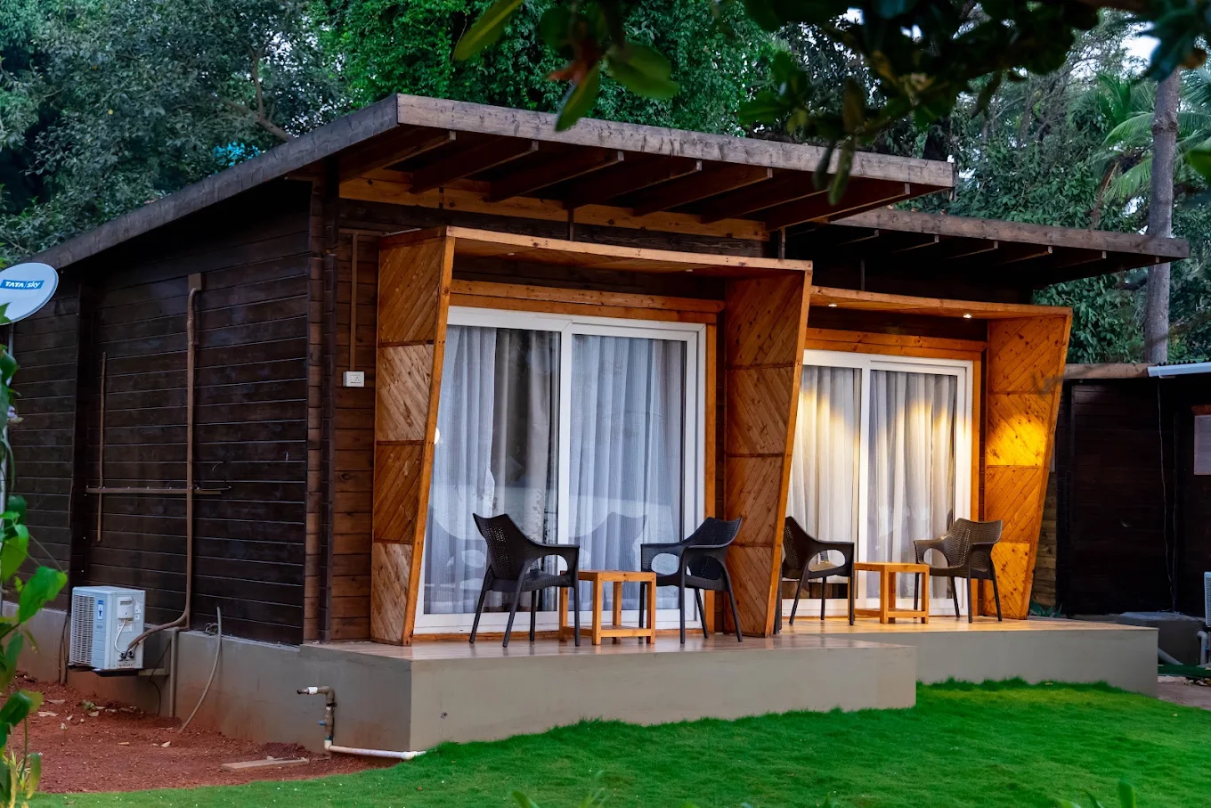 Rivercoast Resort