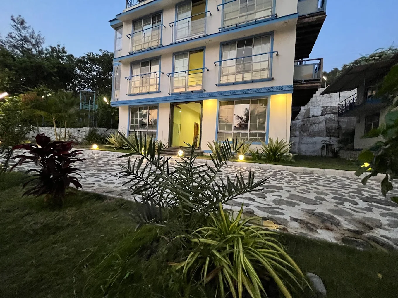 Sea Breeze Beach Resort